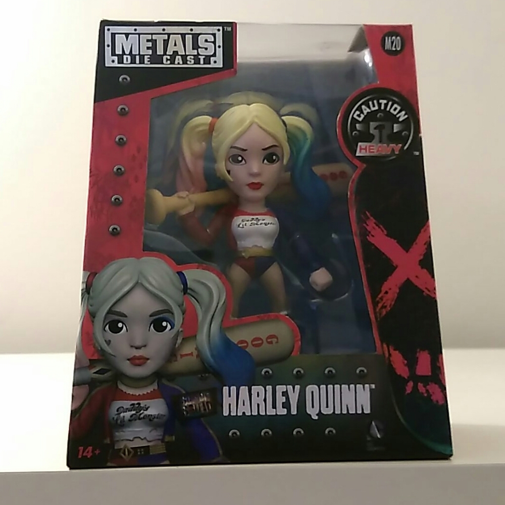 Suicide Squad MetalsDie Cast Harley Quinn Figurine